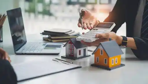 homeowners insurance claim lawyer
